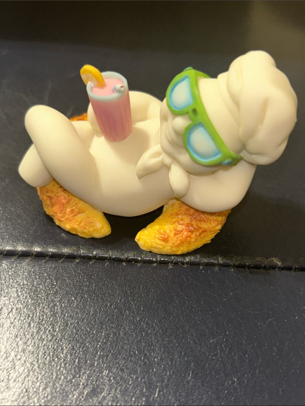 Pillsbury 1997 White Summer Seal Figurine with Green Sunglasses and Pink Drink